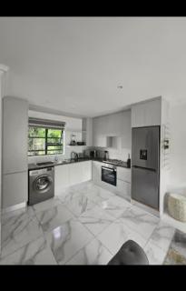 Julia Camperdown's Home - 2