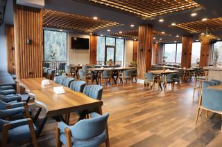 Hotel - Jodi Lare - 1