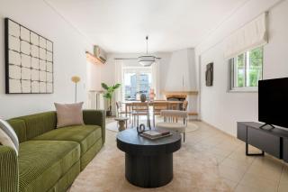 The Glyfada Getaway 3BR with Balcony by UPSTREET - 9