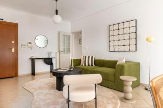 The Glyfada Getaway 3BR with Balcony by UPSTREET - 8