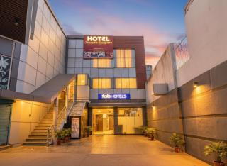 FabHotel Shaagun and Banquets - 0