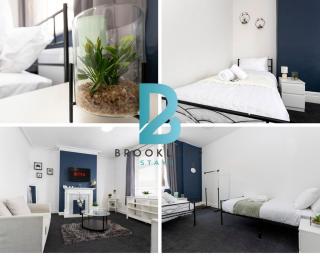 Four Bedroom House by Brookland Stays Serviced Accommodation & Short Lets in Newcastle with Free WiFi - 0