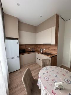 Светлая квартира с кухней и Wi-Fi - 6