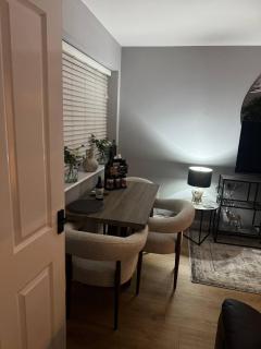 Willow Cottage Sleeps 6 disabled access - 2