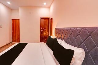 Super Hotel O RBS Classic Stay Boduppal - 1