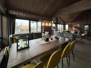 Modern Cabin With Views Of Skeikampen - 5