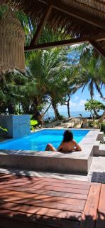 Piscine rien que pour vous, propriété entière face au lagon, les pieds dans l 'eau, cuisine équipée & wifi Le Boraha Beach Lodge 90 m2 - 1