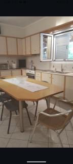 Μενελαϊς - 2