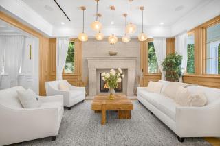 Spaulding Ave Farmhouse - 6