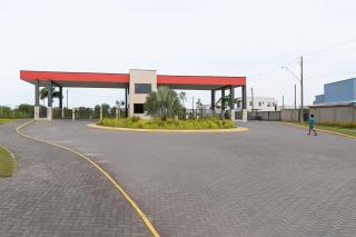 Casa com Piscina e Vista Parcial para o Mar - 5