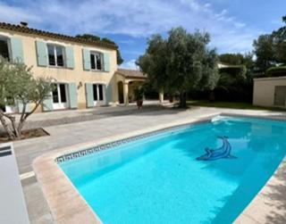 Holiday home 300 m sea Le Dramont - 0