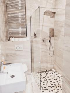 Cozy Top Apart close to the city - 2