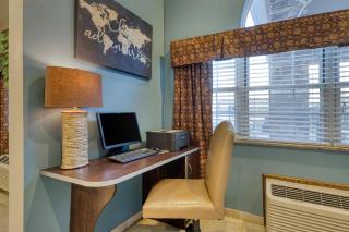 SureStay Plus Hotel by Best Western Buckhannon - 8