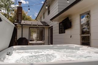 Evergreen Lodge - Benton Harbor - 0