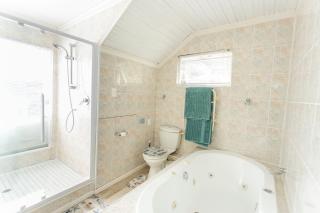 Slanting Acers - Unit A - 5