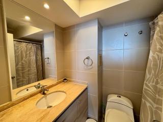 Beautiful view towards the sea and Concón - 1