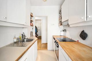 Central Oslo - Deluxe Queen Bedroom in Majorstuen Bogstadveien Shopping - 3