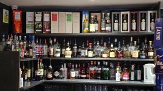 Crown Hotel & Bar - 6