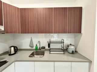 Podium 3BR 2BH Modern Homestay Near Aeon - 6