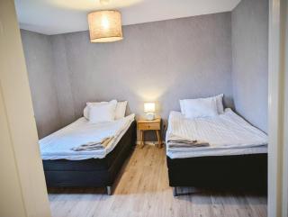 Stylish & comfortable 3-sleeps apartment near Katrineholm Centre - 1