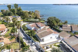 Villa Sacramento by Villa Plus - 6