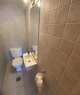 Vista lago Nahuel Huapi Depto. moderno c/cochera - 4