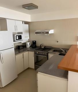 Vista lago Nahuel Huapi Depto. moderno c/cochera - 3