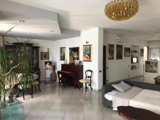 Super Elegante Napoli Centro con posto auto e wifi veloce - 9