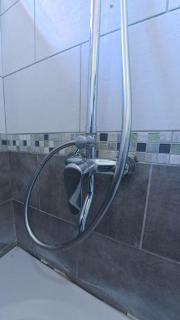 Spacious 3-Bedroom Close to the Beach ,Parking - 2