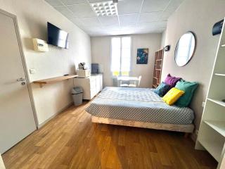 Beau Studio en Centre Ville de Niort au calme proche Gare - 3