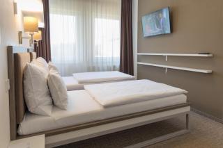 Airport Hotel - Check-in Nonstop - 3