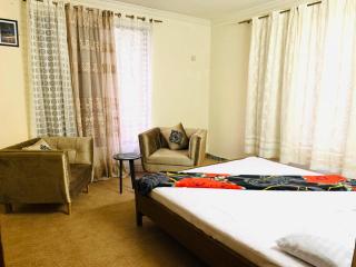 Majestic Comfort Inn - 9