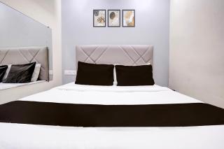 Hotel O Class Inn - 2