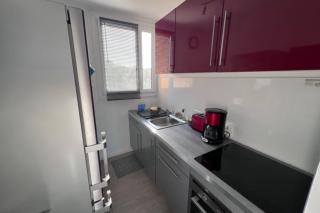 Apartment close to the town center and the beach - 6