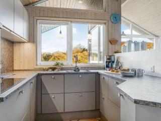 Holiday Home Alrune - 800m from the sea by Interhome - 7