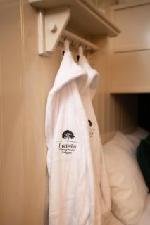 Friels Fairytree Lodges - 8