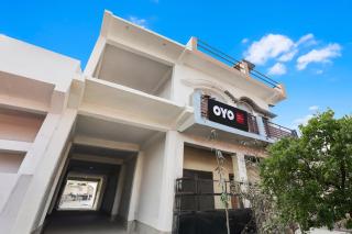 SPOT ON Hotel chitransh inn - 3