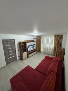 Apartament Elegant si Confortabil, Complet Nou, 2 Camere, Zona Centrală - 0