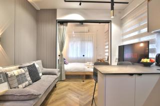 Haifa Carmel Center Luxury Suite - by Lime Luxe - 3