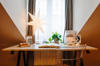 Foosball Frontyard Retreat Old Town - 3