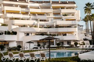 El Dorado Nueva Andalucia Pool Terrace - 2