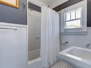 Drayton Place Carriage Unit 2 - 1