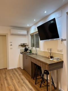 The Colony - By Lime Luxe - 5