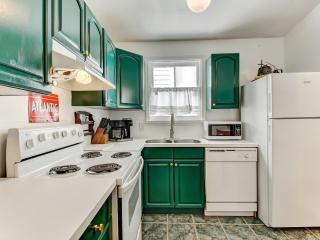 Duckie's Cottage - 1