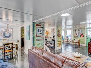 Beach Daze Lower - 5