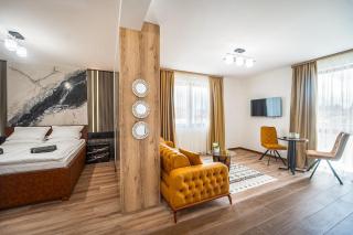 Best Central Lux Studio - 0