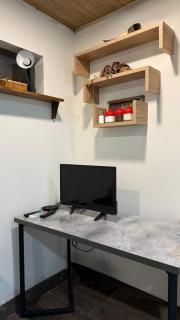 Vahe's corner house - 5