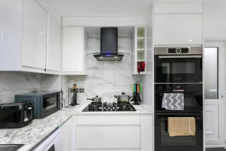 Long term Discounts - Free Parking - Free WiFi - 6