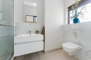 Sothole Apartments - 2