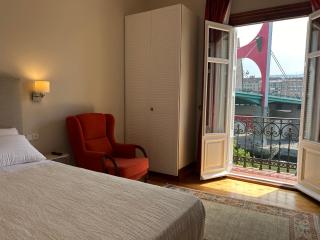 Guggensuites Bilbao - 3